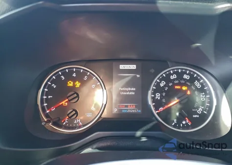 2021 Toyota Rav4 Xle z USA, uszkodzony, nr VIN 2T3P1RFV2MC159401